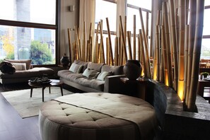 Lobby lounge - Inca Hoteles (Los Andes)