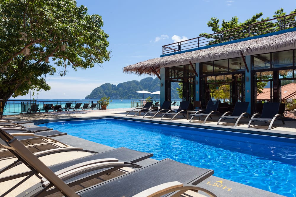 Phi Phi Long Beach Resort & Villa