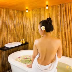 Salas de tratamiento para parejas, sauna y baño de vapor