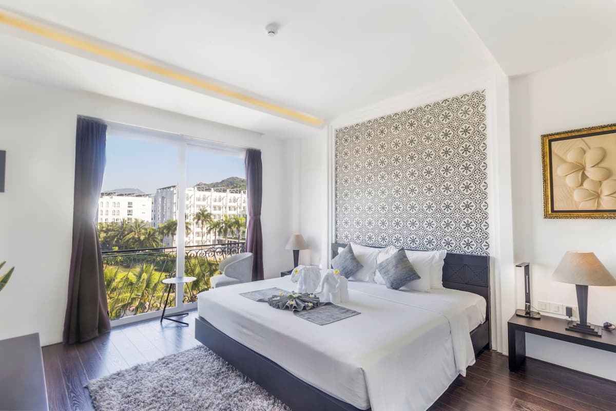 2 habitaciones, minibar y caja de seguridad en la habitación