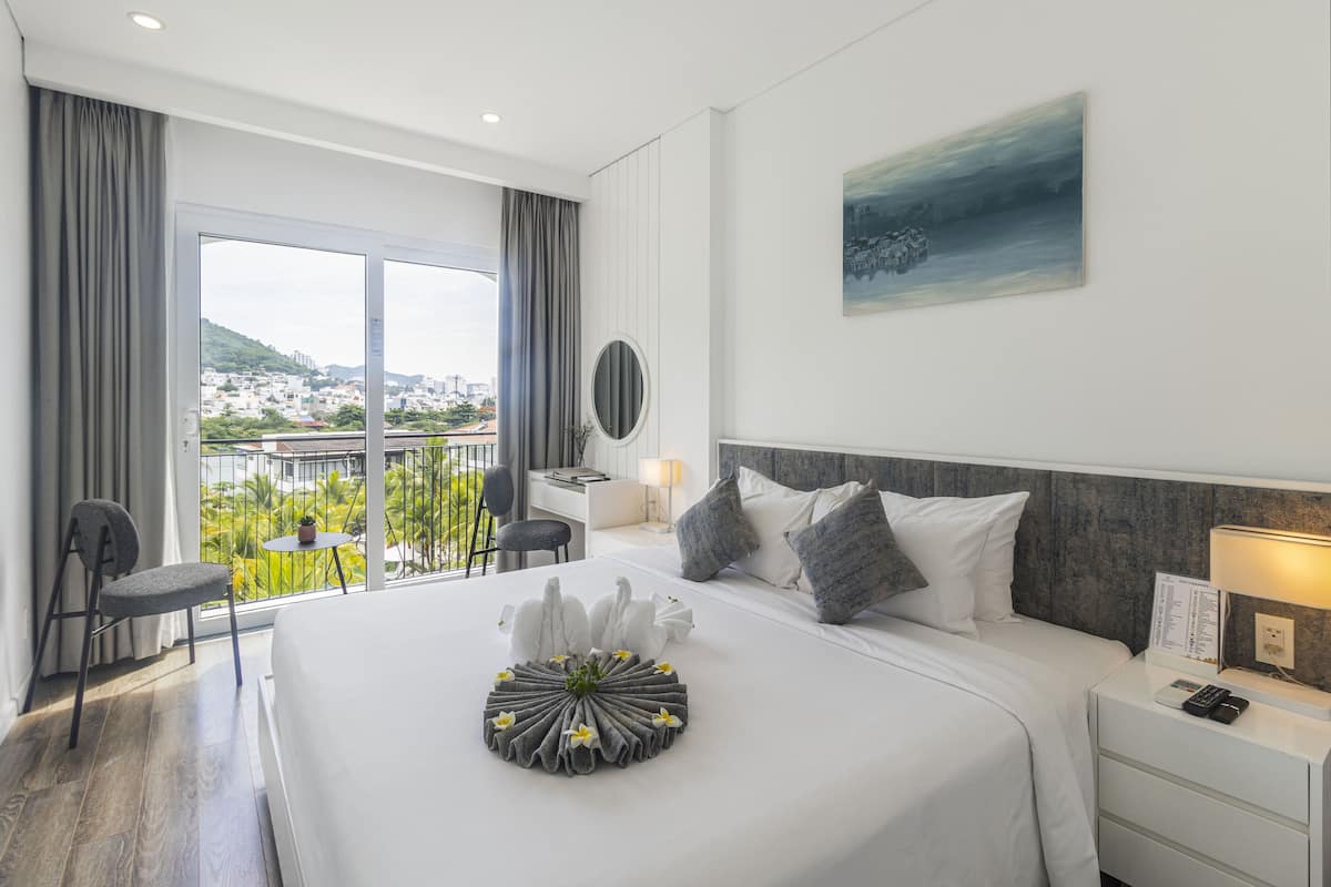 2 habitaciones, minibar y caja de seguridad en la habitación