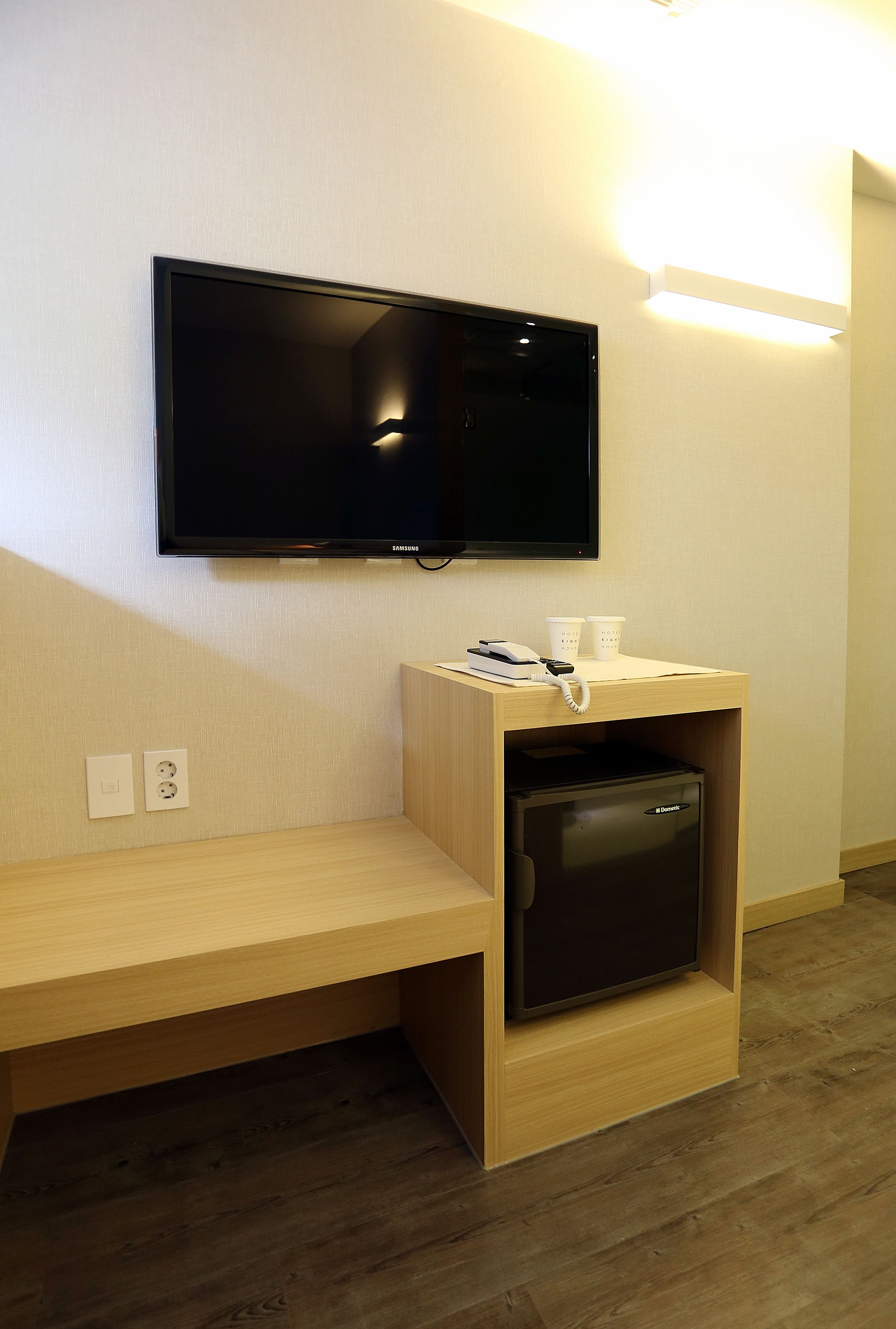 semi-duplex twin  | mini fridge