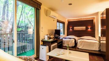 Chambre Deluxe avec lits jumeaux, non-fumeurs (Sofa) | Bureau, chambres insonorisées, Wi-Fi gratuit, draps fournis