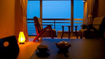 Japanese-Style Deluxe Room with Ocean View | In-room safe, desk, iron/ironing board, free WiFi