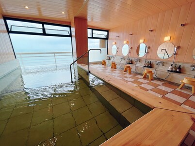Tenku Yubo Seikaiso