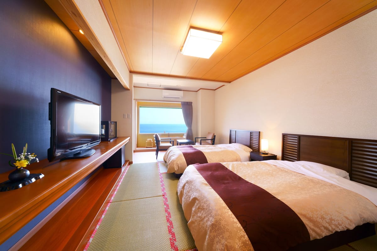 Twin Room(Japanese Western Room) with Open Air Bath