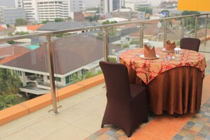 Frühstück, Mittagessen, Abendessen, internationale Küche 