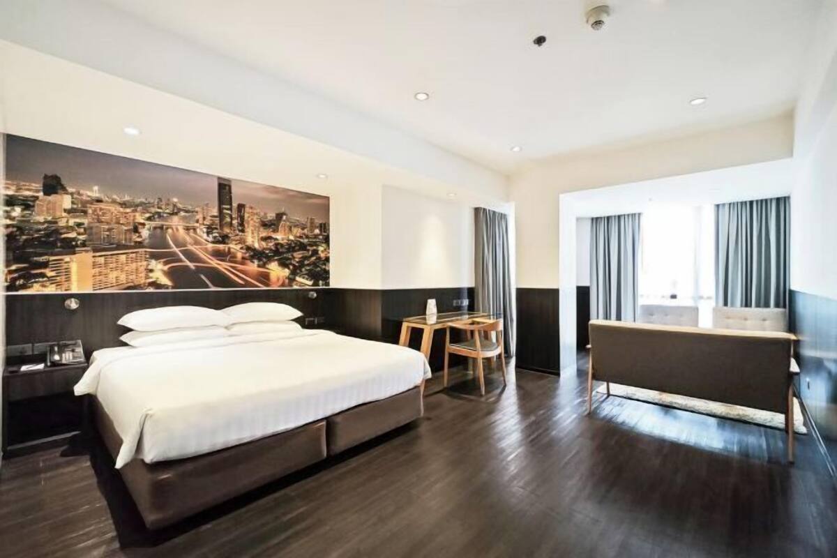 In-room safe, desk, laptop workspace, blackout curtains