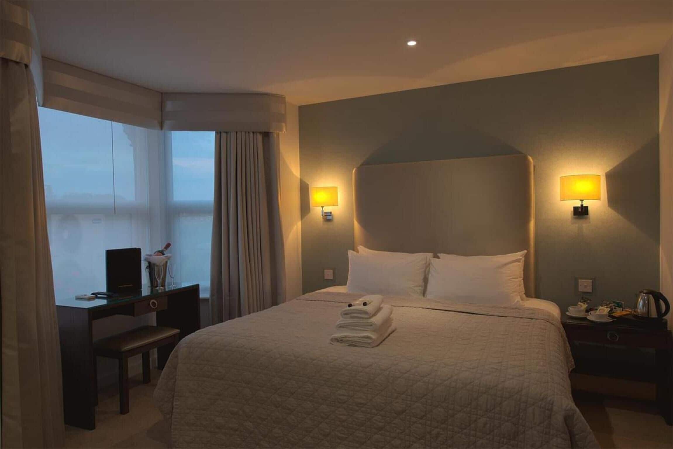 Family Room | Blackout curtains, free WiFi, bed sheets