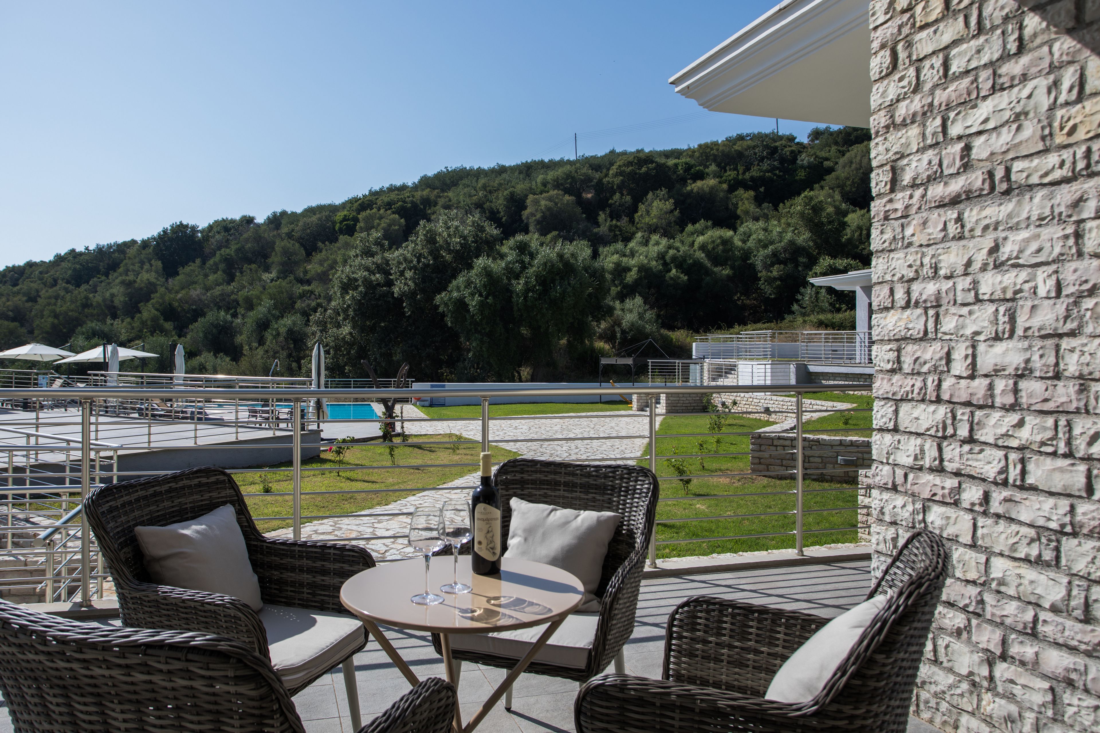 Grand Suite, Sea View | Garden view