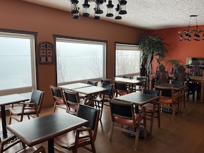 Restaurant - Motel Carleton sur mer (Carleton-sur-Mer)