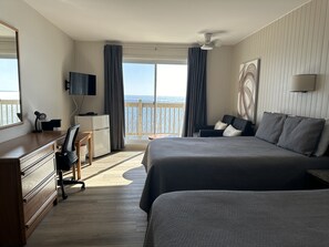 Quarto standard, 2 camas de casal | Escrivaninha, quartos à prova de som, camas extras/dobráveis (sobretaxa)