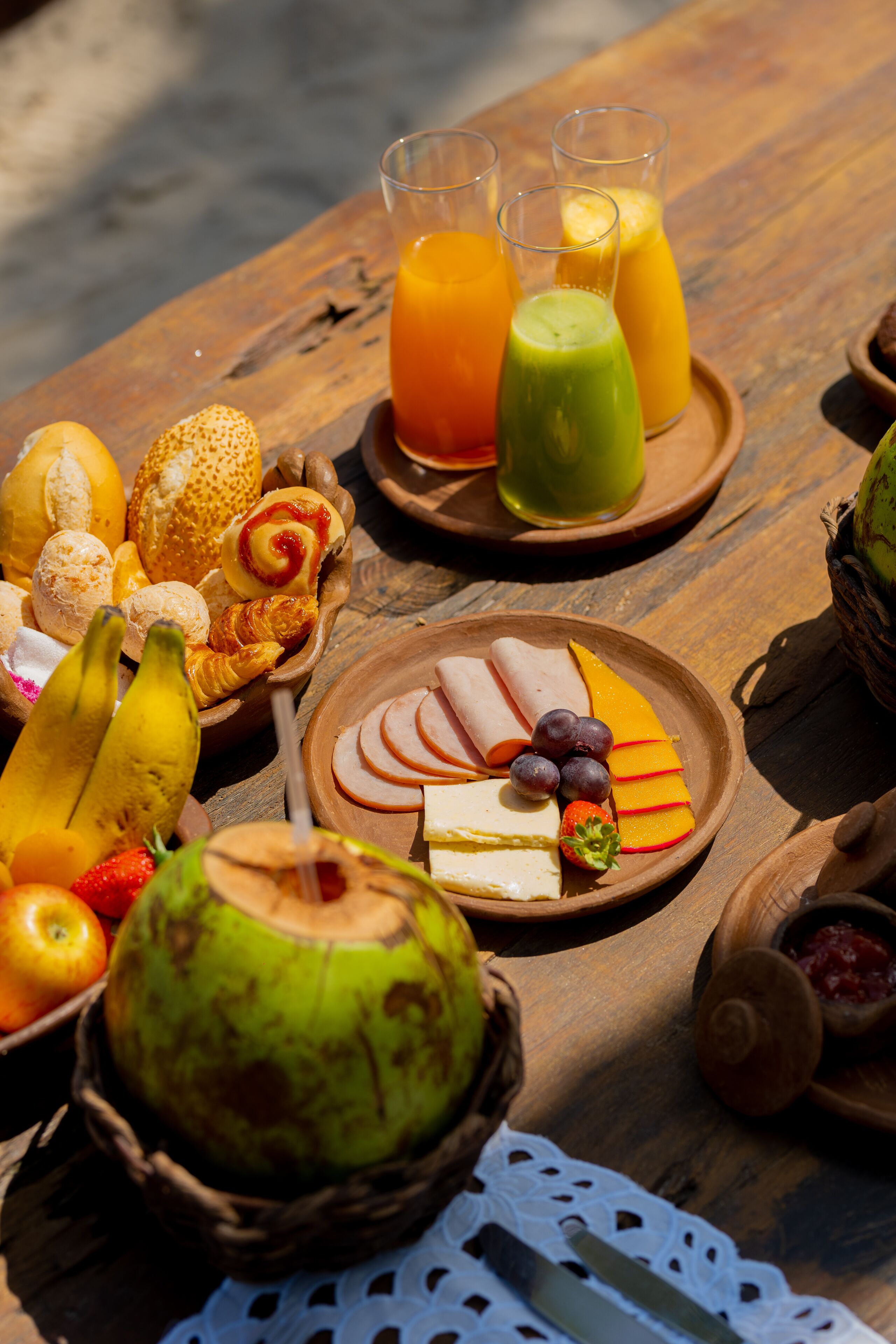 free daily cooked-to-order breakfast