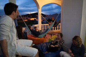 Balcony - Good Feeling Hostel & Guesthouse (Vila do Bispo)