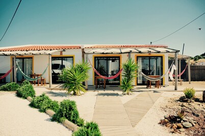 Good Feeling Hostel & Guesthouse