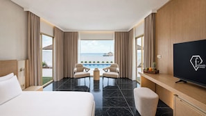 Monaco Villa | 高档床上用品、免费迷你吧物品、客房内保险箱、办公桌