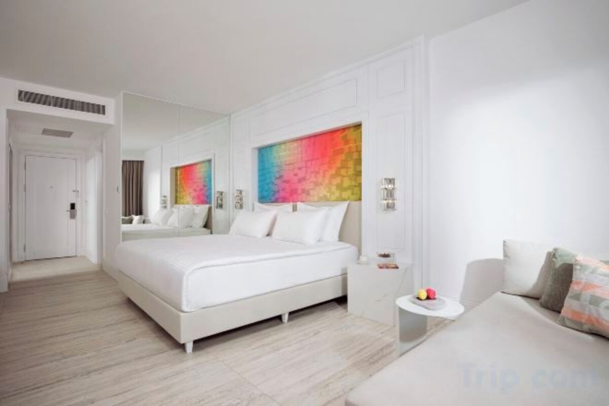 Ropa de cama de alta calidad y minibar (con algunos artículos gratuitos)