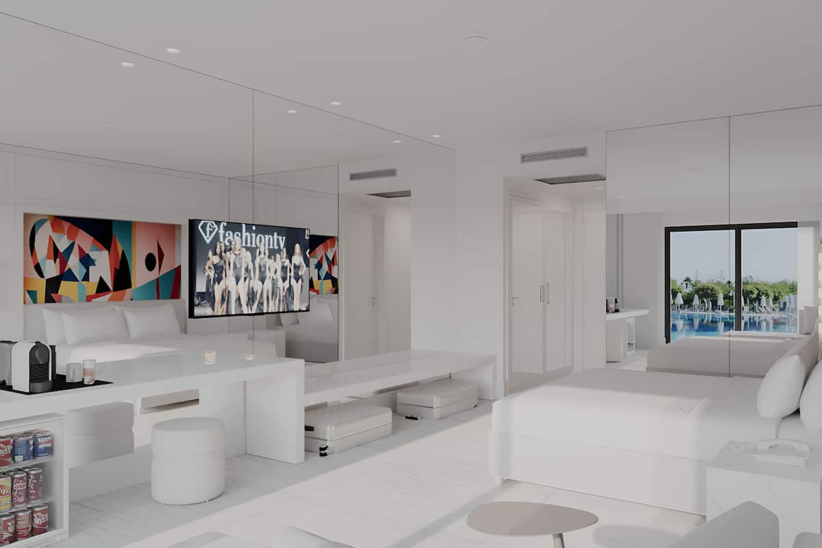 Superior Room Garden View - Pool Access | 1 bedroom, free minibar items, in-room safe, desk