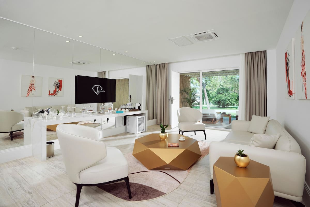 Aphel Duplex Suite | Lobby