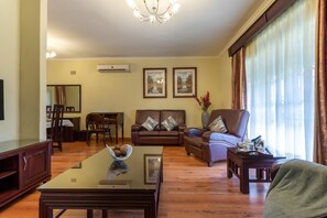 Apartment, 2 Bedrooms | Living area - Fallsway Apartments Burley Court (Lusaka)