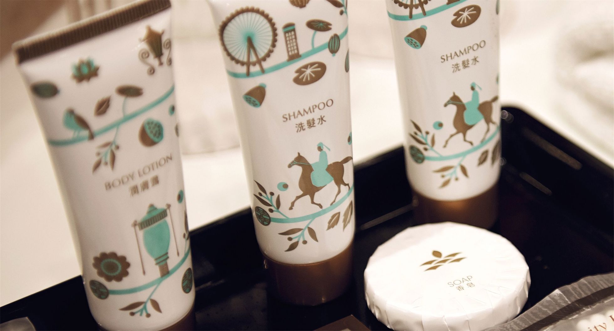 Servicios del cuarto de baño | Ducha, artículos de higiene personal gratuitos y secador de pelo