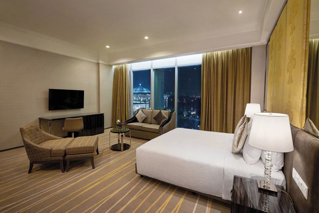 Shower, free toiletries, hair dryer, bathrobes