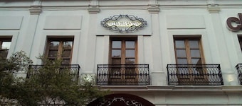 Del Carmen Concept Hotel