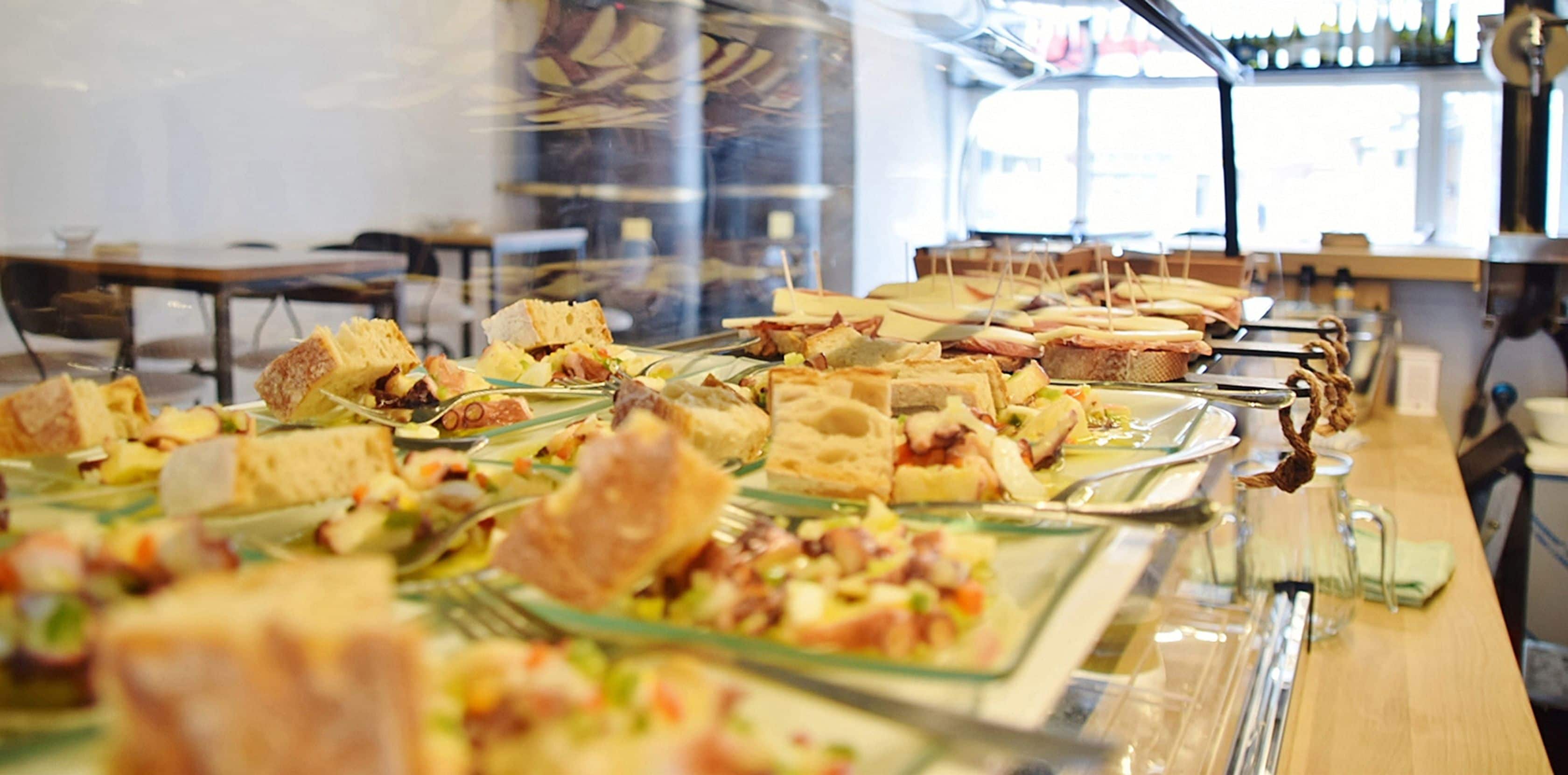 daily continental breakfast (eur 7 per person)