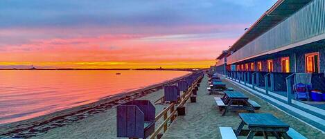 Beachfront One Room Efficiency (2 double beds) | Balcony view