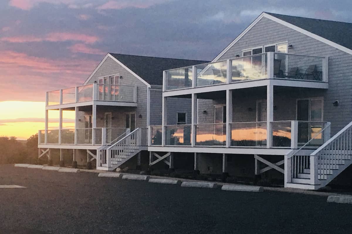 4 Bedroom Shore House | Resort view