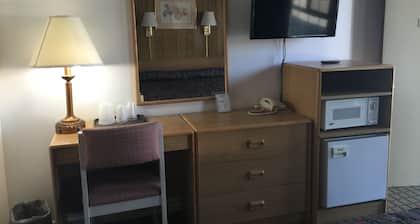 Mid Town Motel