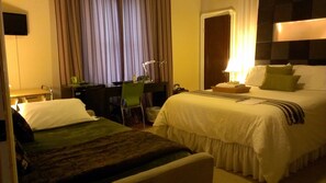 Standardzimmer, 1 Queen-Bett und Schlafsofa (Vert/Olive) | Ausblick vom Zimmer