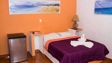 Habitación familiar, 2 habitaciones | Escritorio, camas extra y wifi gratis