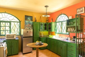 Villa, 2 Bedrooms | Private kitchen | Stovetop, cookware/dishes/utensils