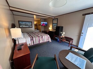 Standard Room, 1 King Bed