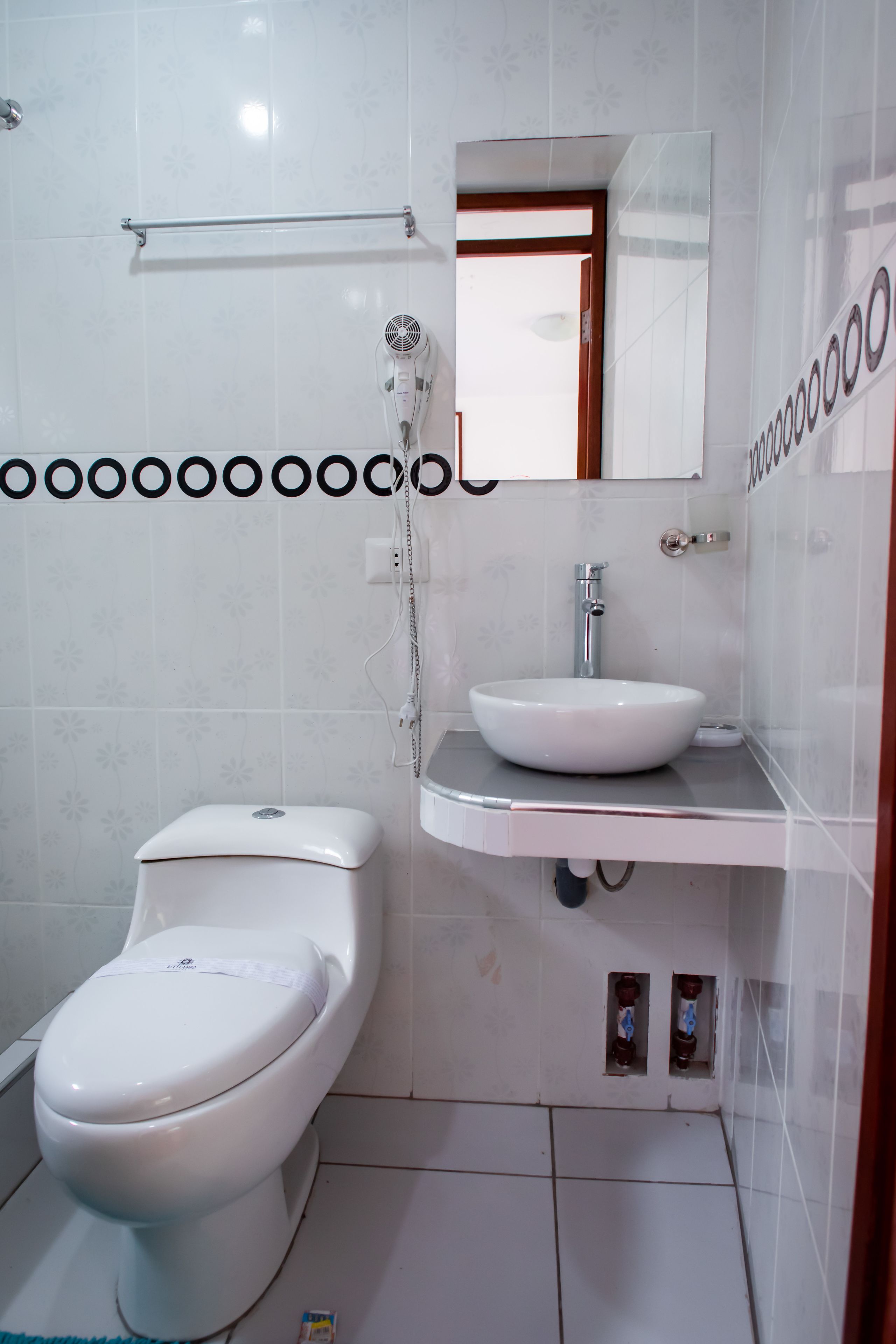 superior double room | bathroom | shower, free toiletries, hair dryer, towels