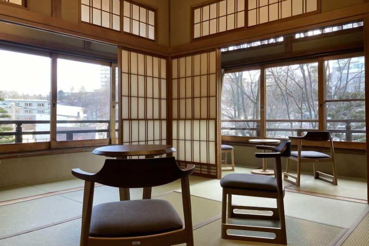 Corner Japanese Style Room with Futon, Non Smoking | Free WiFi