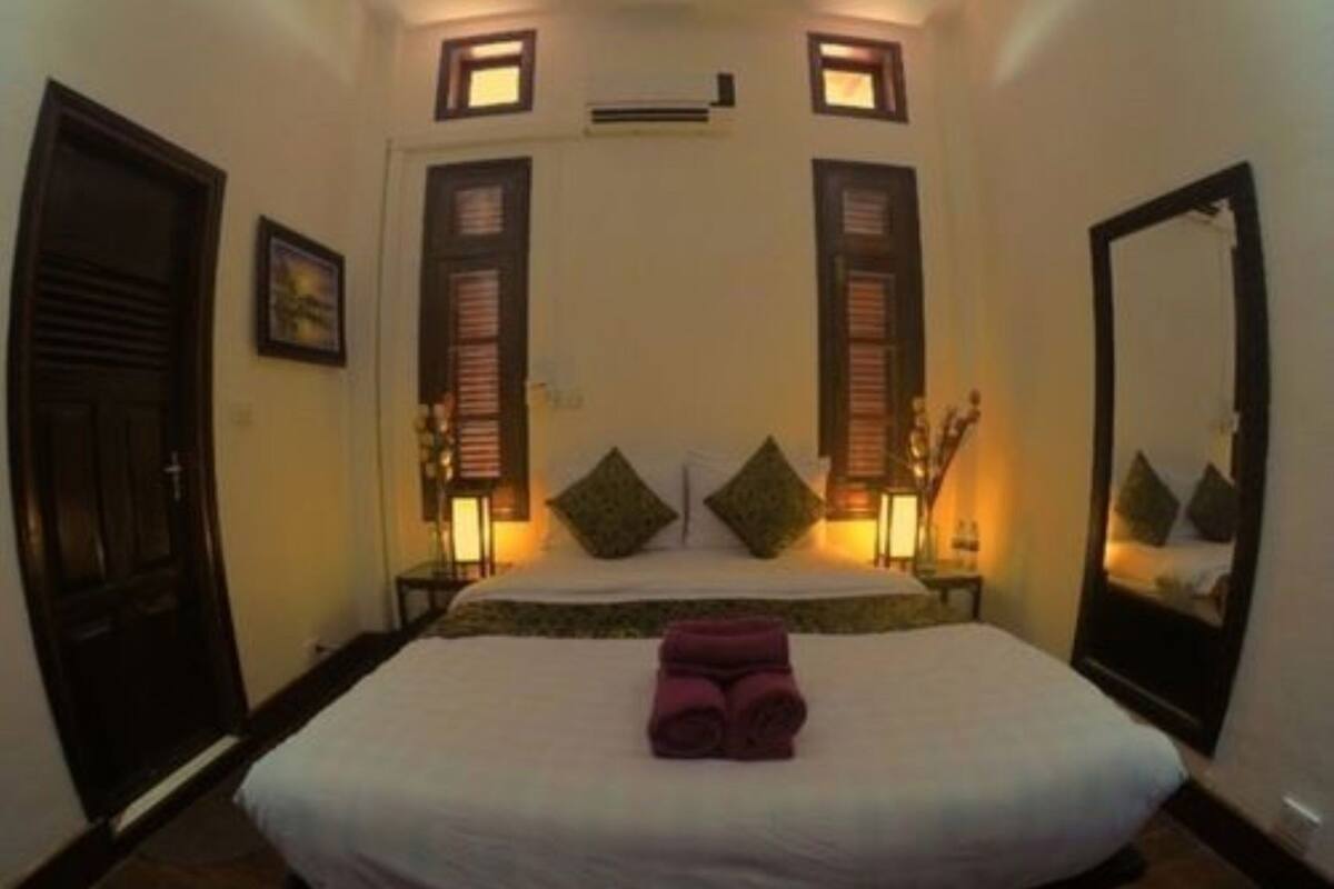 In-room safe, individually decorated, blackout curtains, free WiFi