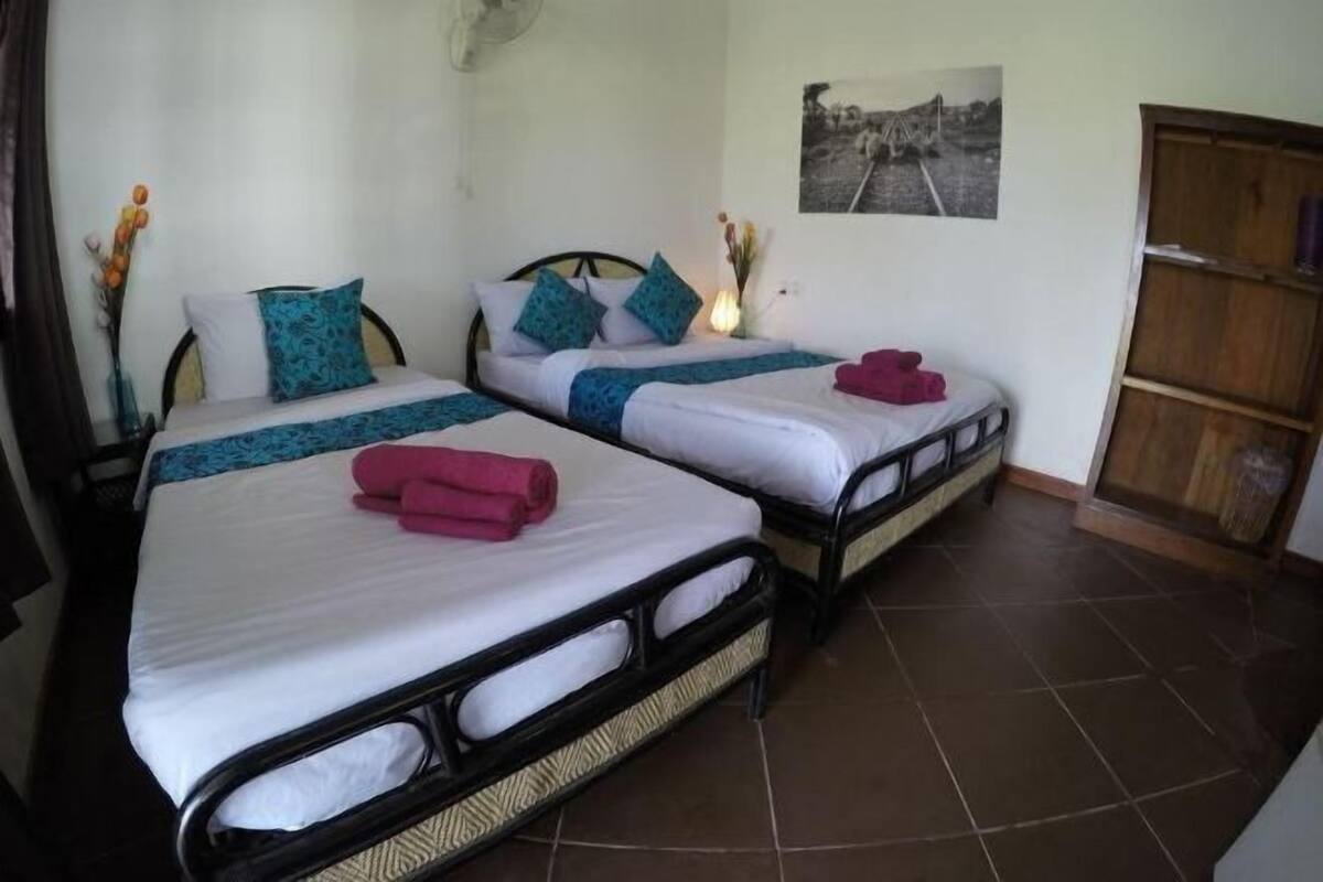 1 Schlafzimmer, Zimmersafe, individuell dekoriert, Verdunkelungsvorhänge