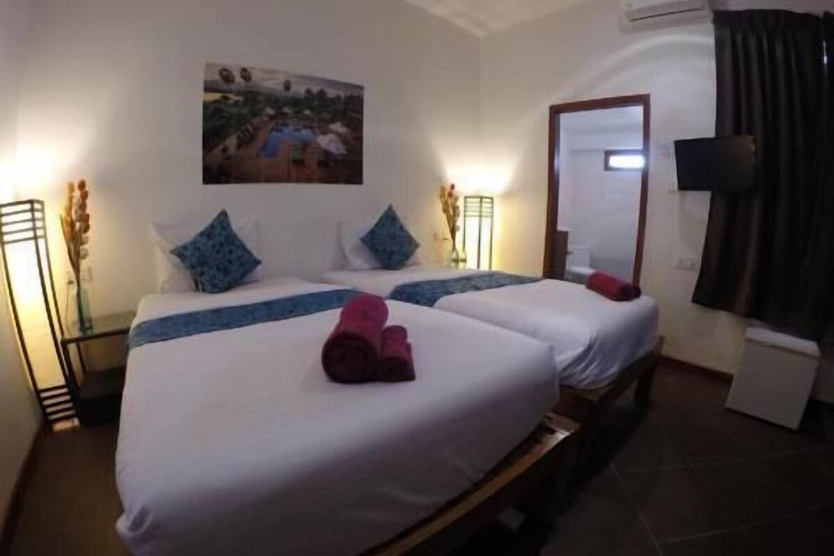 In-room safe, individually decorated, blackout curtains, free WiFi