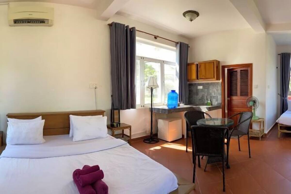 1 Schlafzimmer, Zimmersafe, individuell dekoriert, Verdunkelungsvorhänge