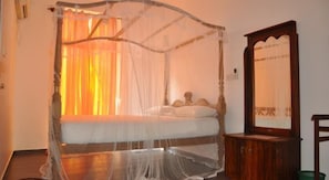Phòng Tiêu chuẩn | Bàn, truy cập Internet không dây miễn phí, bộ trải giường 