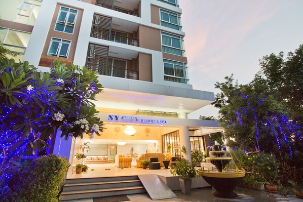 Exterior - NY City Resort and Spa (Bang Sao Thong)
