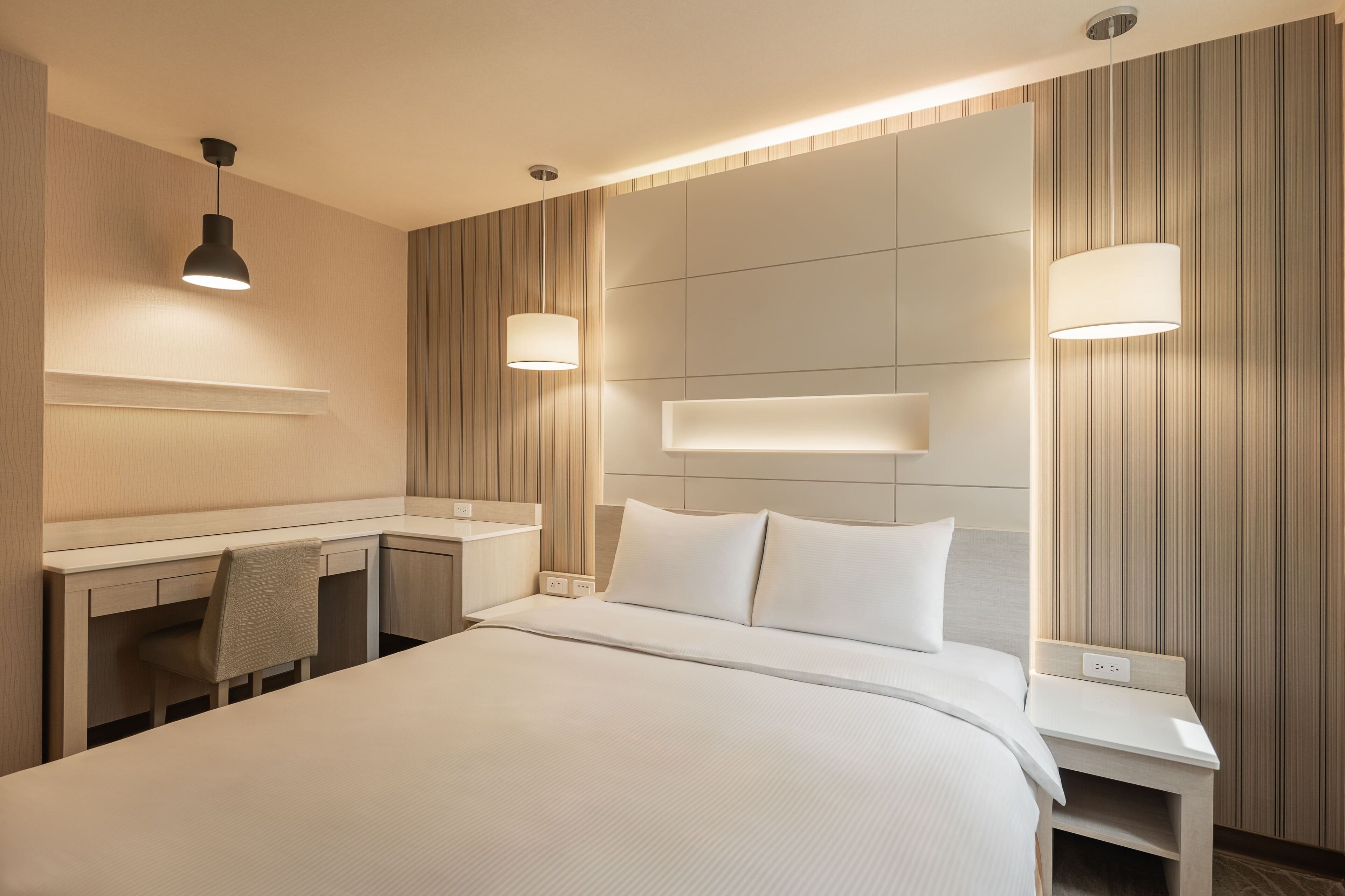 elite double room | 1 bedroom, down duvets, desk, blackout curtains