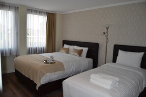 Room - The Helmet Hotel (Brussels)