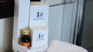 Habitación doble superior | Servicios del cuarto de baño