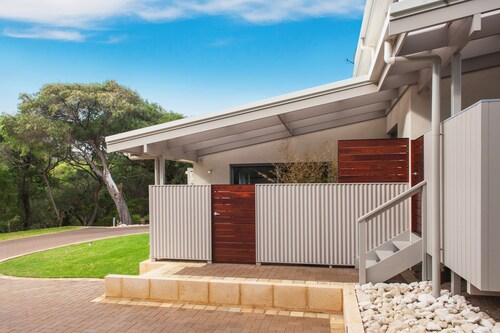 Margaret River Beach Studios