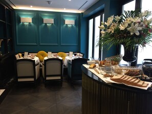 Fassade der Unterkunft – Abend/Nacht