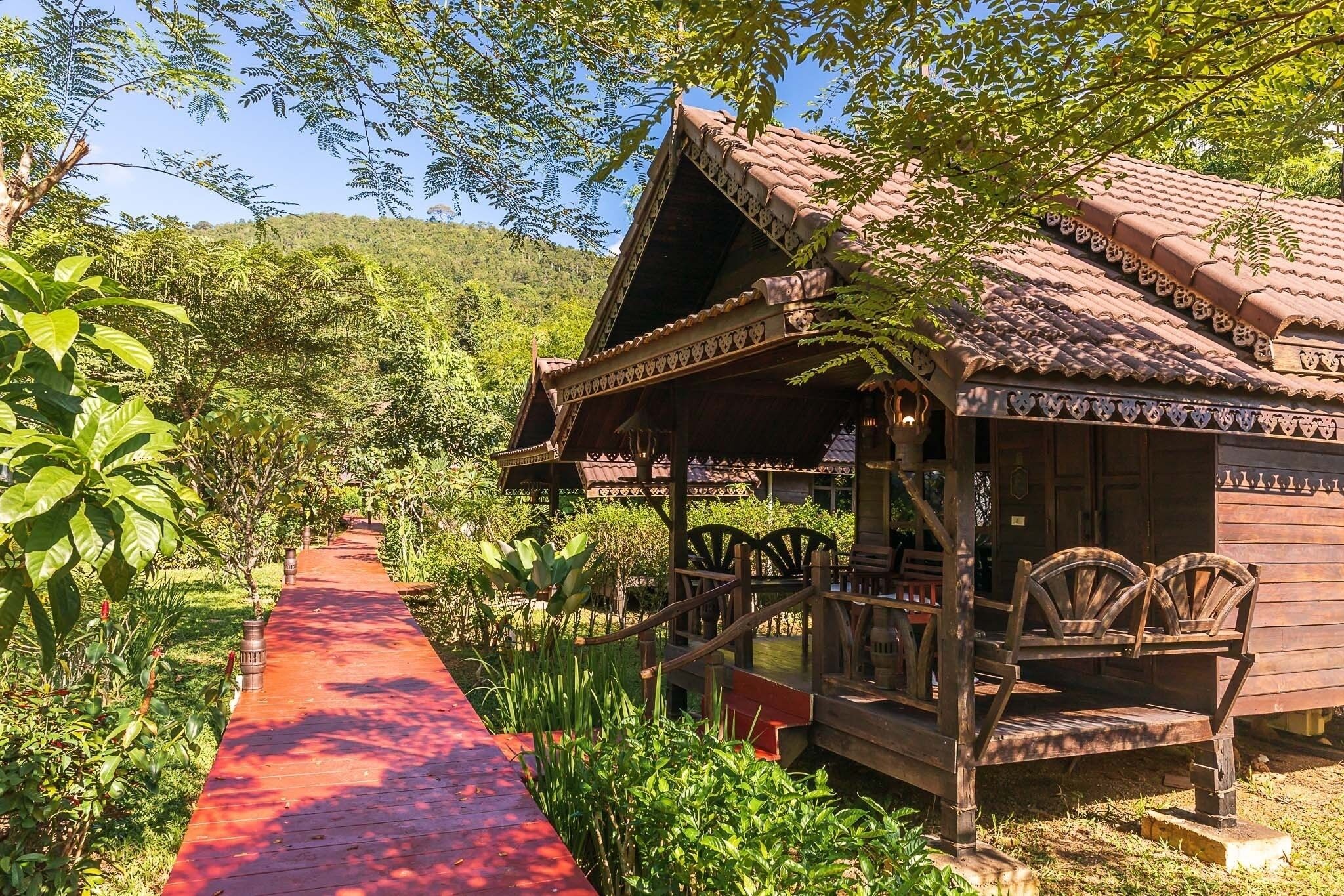 Signature-Zimmer | Zimmersafe, Zustellbetten, kostenloses WLAN, Bettwäsche