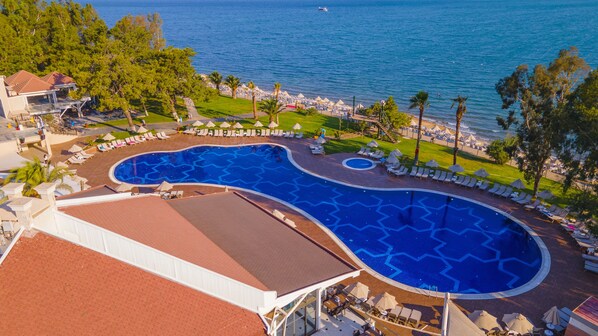 3 outdoor pools - Long Beach Club Nature (Didim)